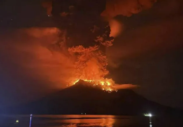 印尼火山爆發